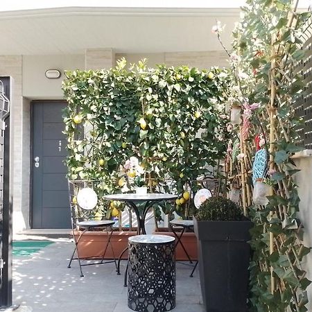 Tiny Green Apartament In Rome - Magliana Luaran gambar