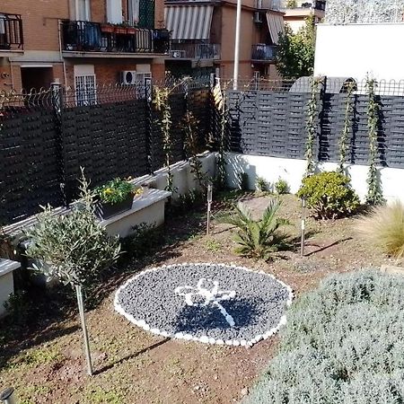 Tiny Green Apartament In Rome - Magliana Luaran gambar