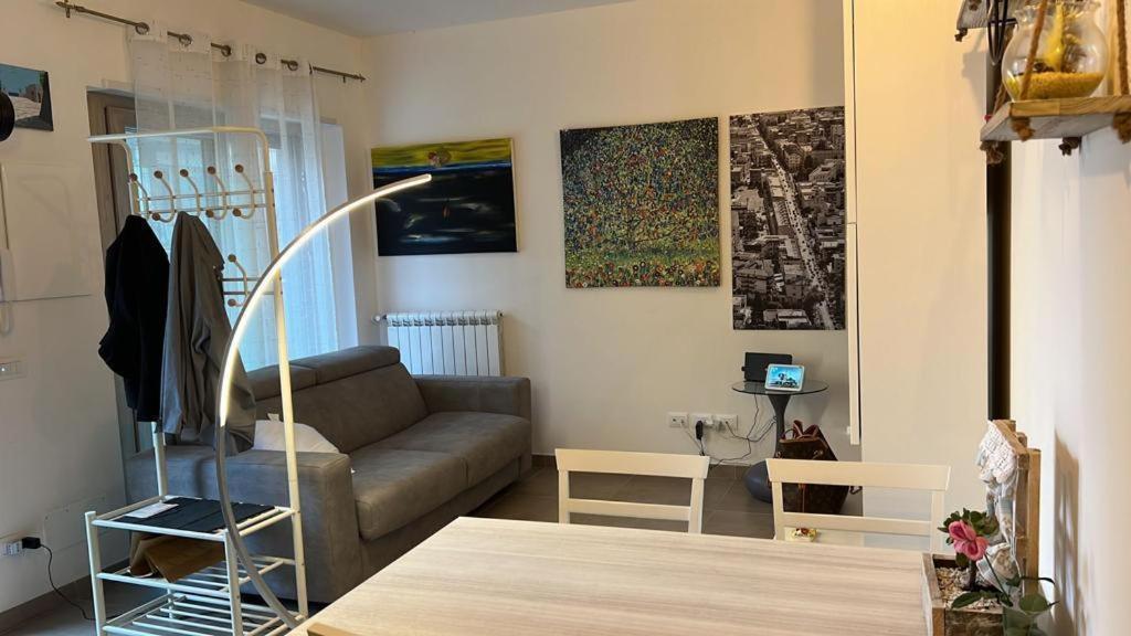 Tiny Green Apartament In Rome - Magliana Luaran gambar
