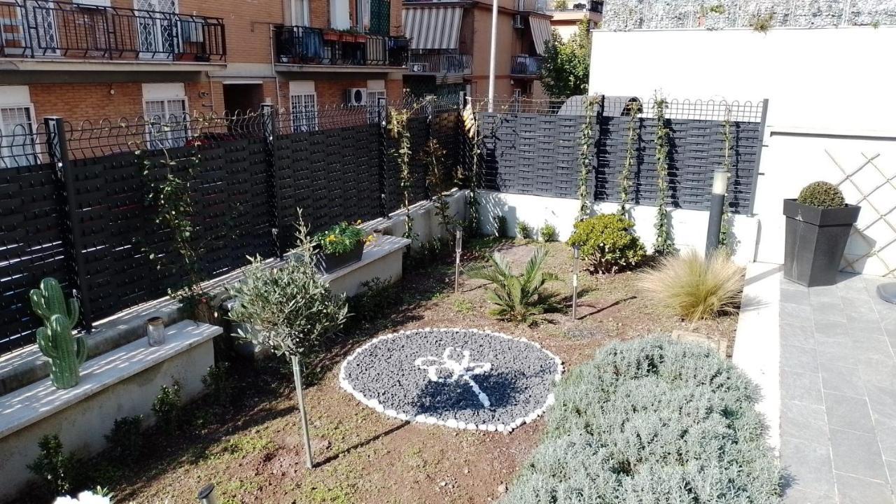 Tiny Green Apartament In Rome - Magliana Luaran gambar